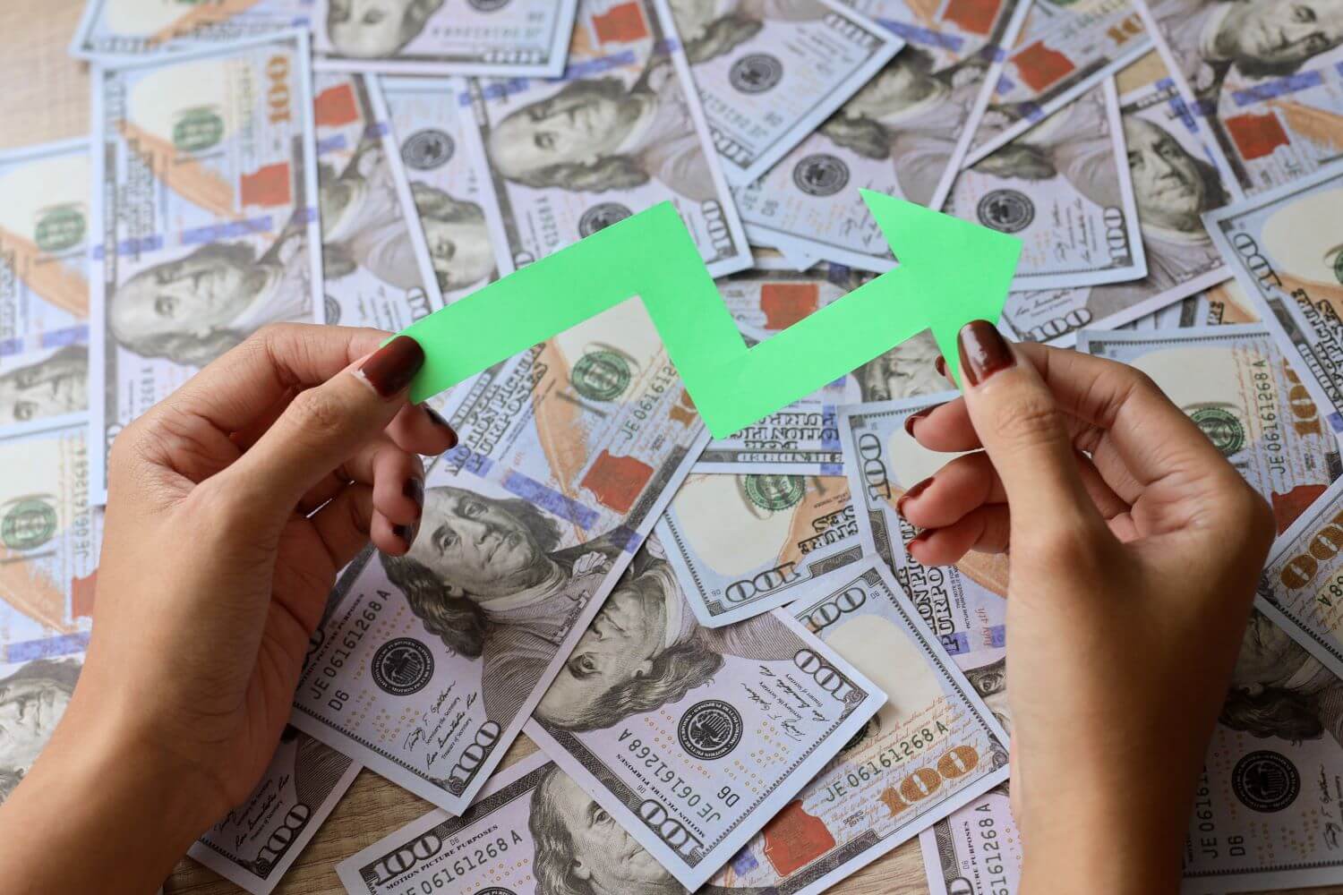 currency fluctuations Euro/dollar