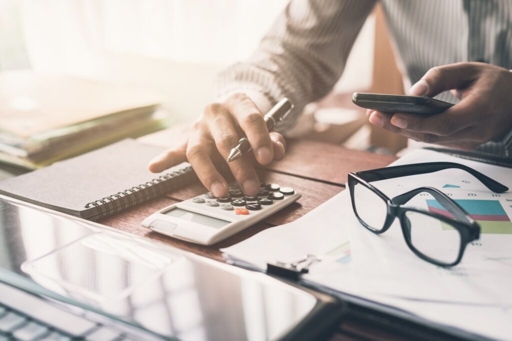 Managing business cash flow