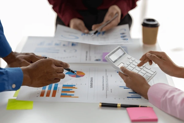 Managing business cash flow