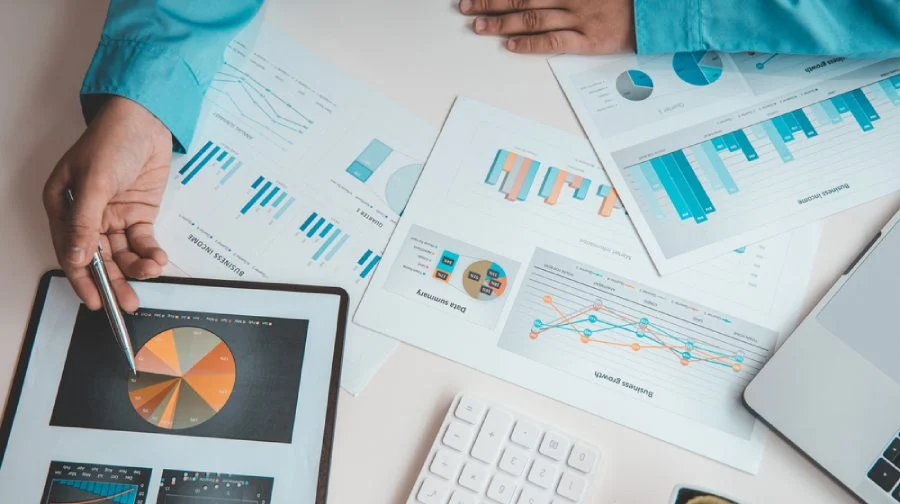 use data analytics in business for better decisions