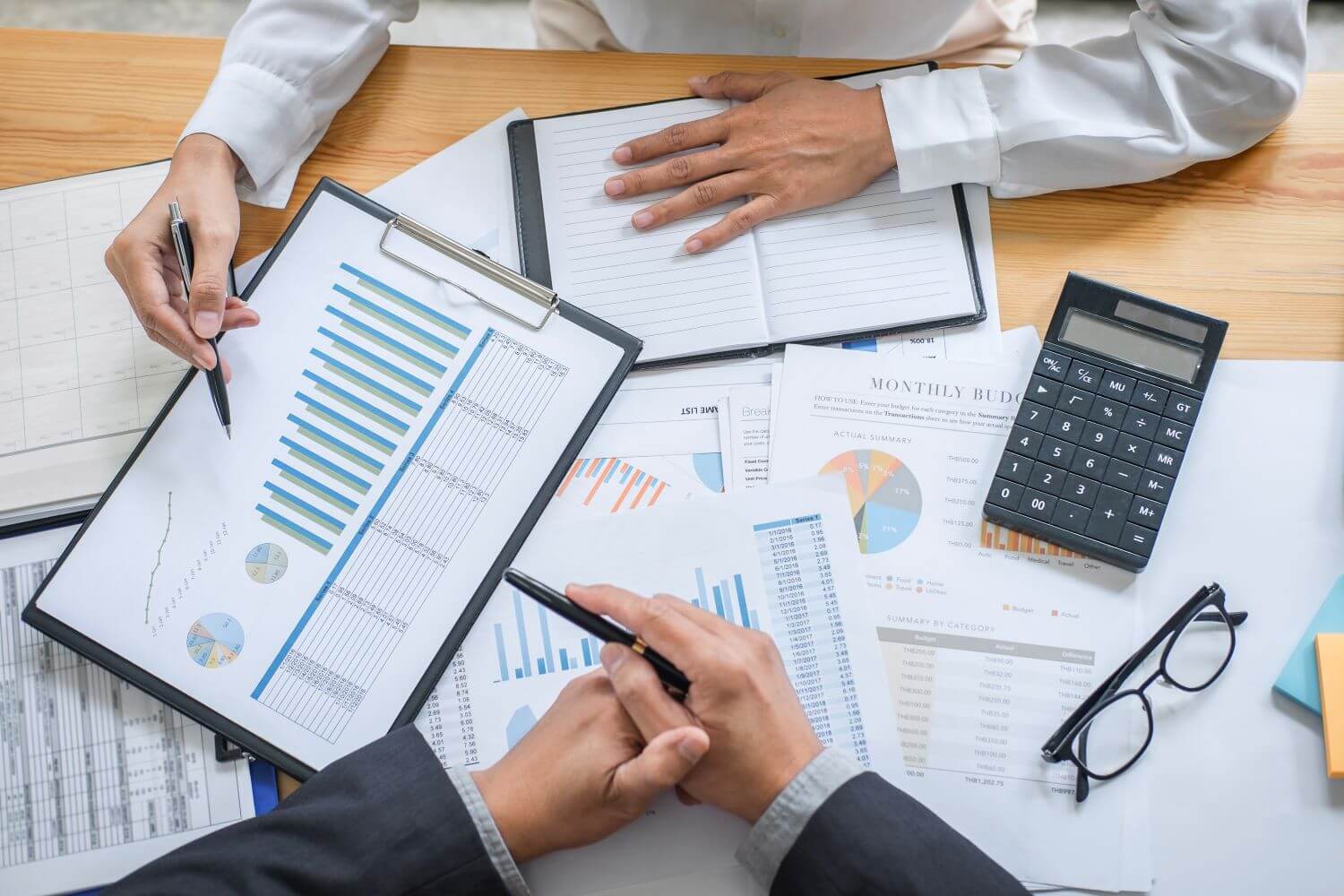 international business accounts