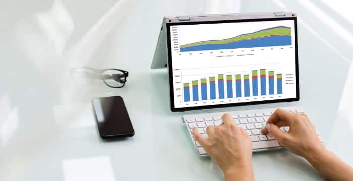 Business analytics software