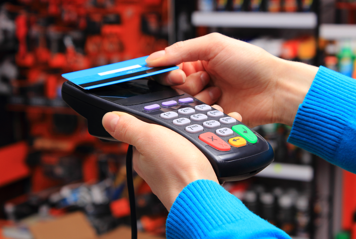 Understanding how to reset the Ingenico card machine