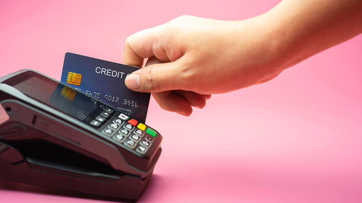 Credit card swiper