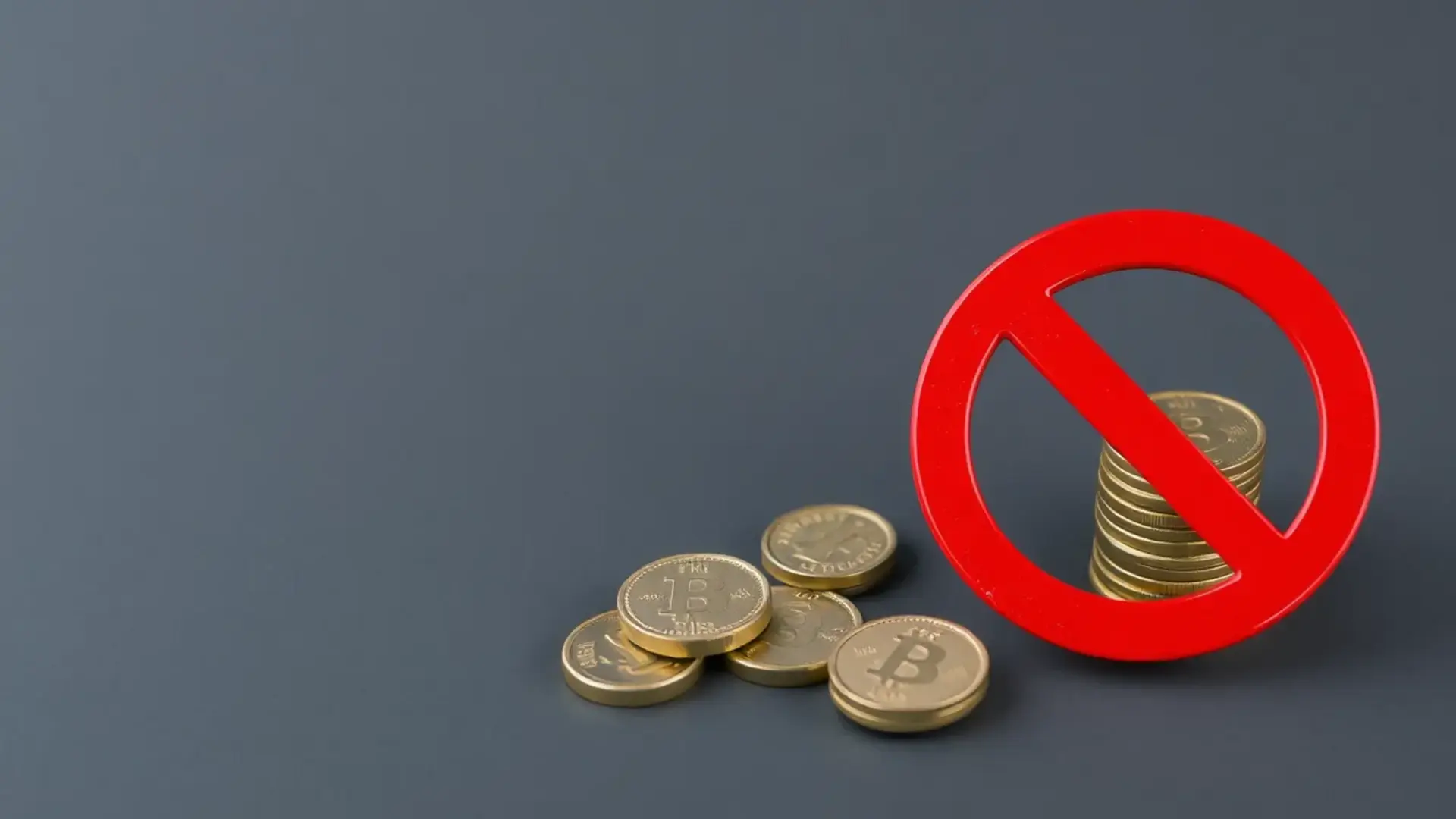 should-you-leave-money-in-a-business-account2 Should you leave money in a business account - Illustration